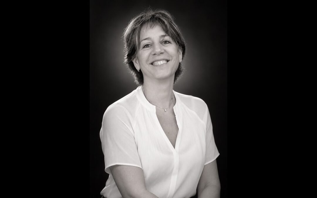 Stéphanie BOURGEON, Docteure en neurosciences, formatrice, conférencière et coach PDM | Interview vidéo FacePro Pays d’Arles
